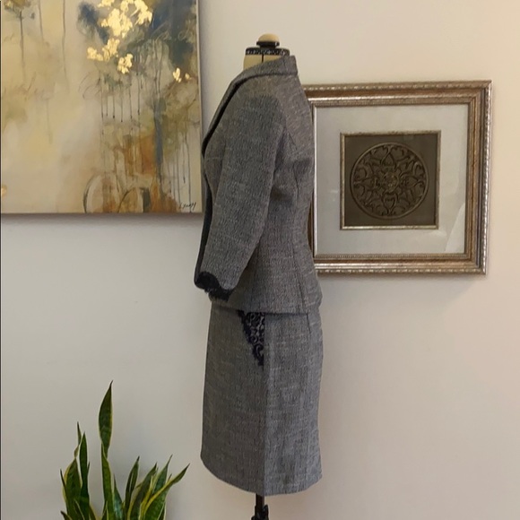 Moda International Suit Jacket+Skirt Sz 4 - Picture 2 of 8
